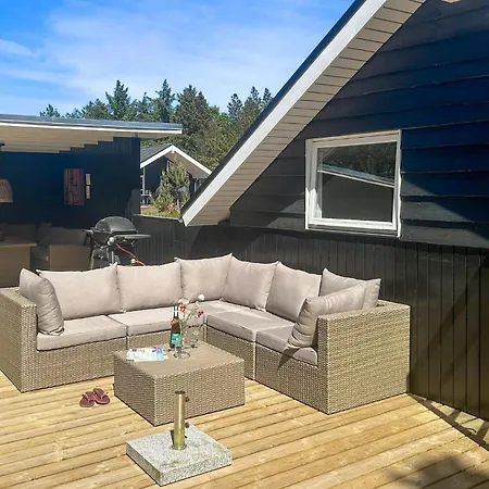 Four-bedroom In Blavand